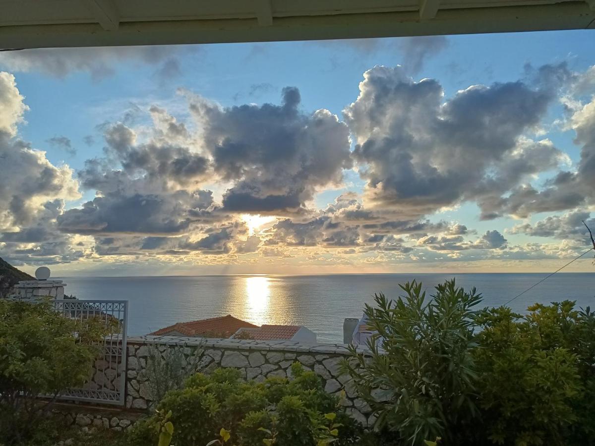 Deep Blue Βίλα Άγιος Νικήτας Εξωτερικό φωτογραφία